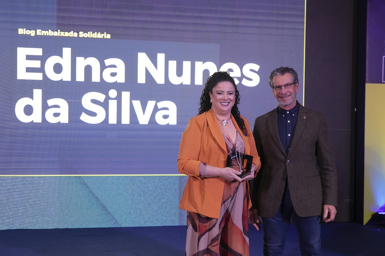 Embaixada Solidária conquista o Prêmio Fiep de Jornalismo com reportagem sobre segurança alimentar e o papel da indústria no recomeço de migrantes e refugiados